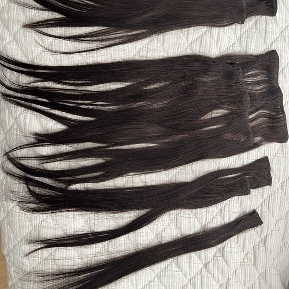 Hair extentions - Picture 2 of 2